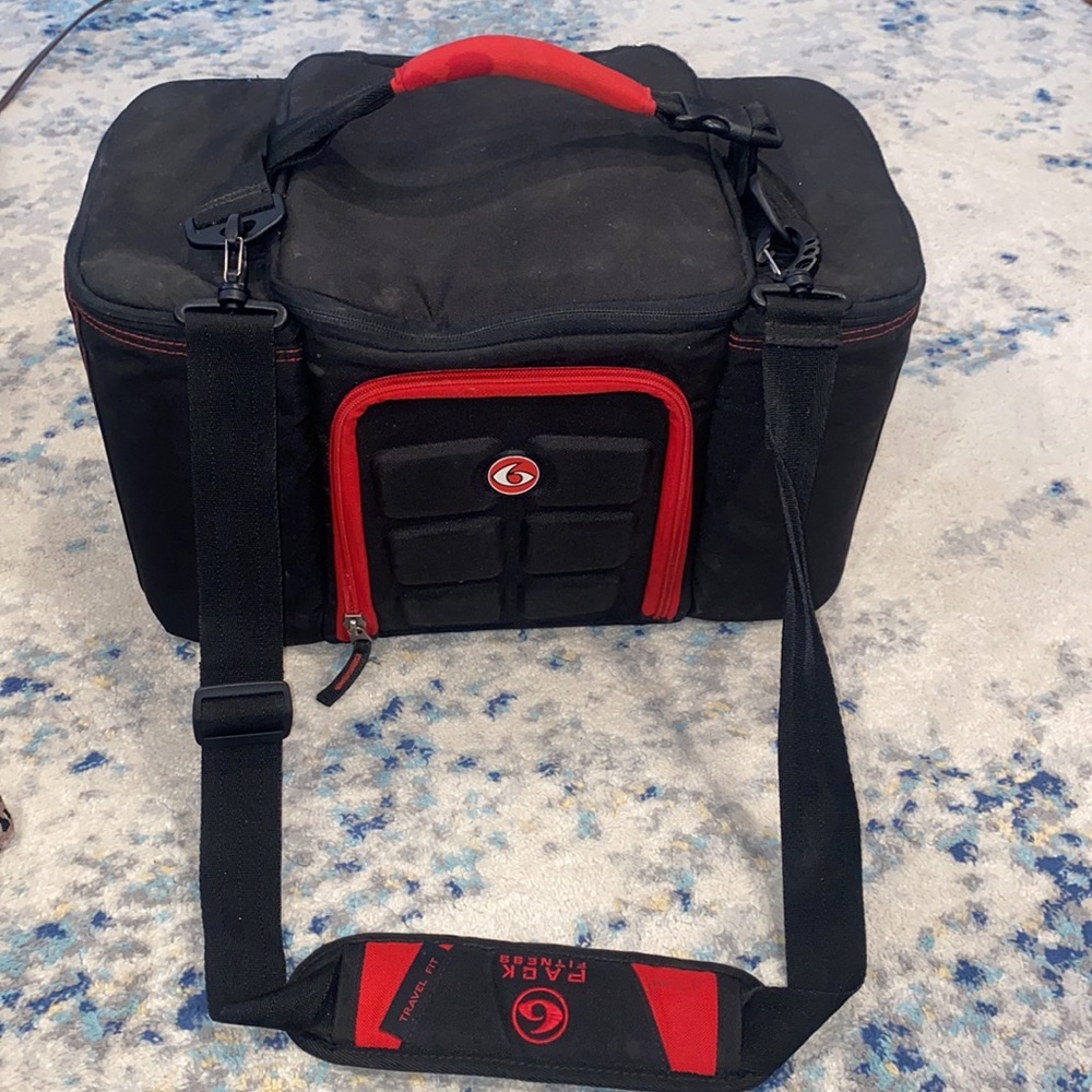 6 Pack Fitness Meal Prep Bag